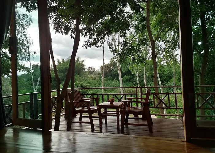 ปั้นหยา ชาเลต์ สวนผึ้ง 3* Ratchaburi