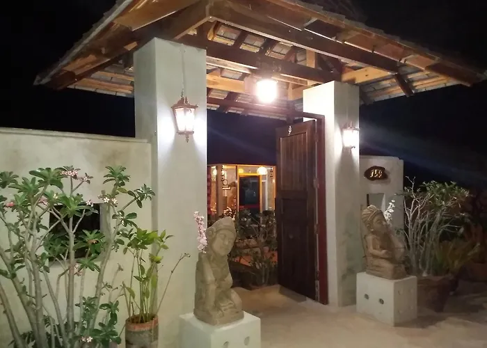 ปั้นหยา ชาเลต์ สวนผึ้ง 3*